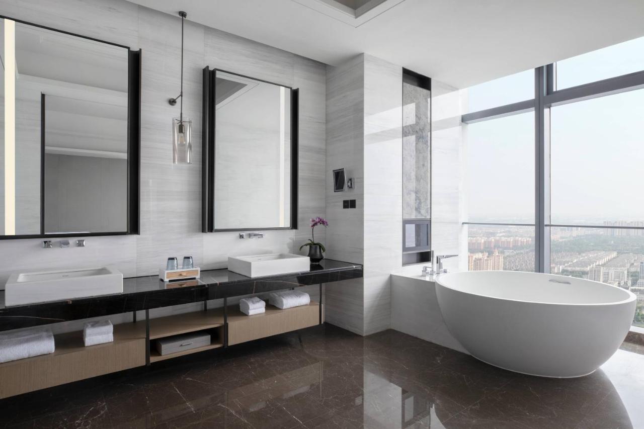 Zhangjiagang Marriott Hotel Экстерьер фото